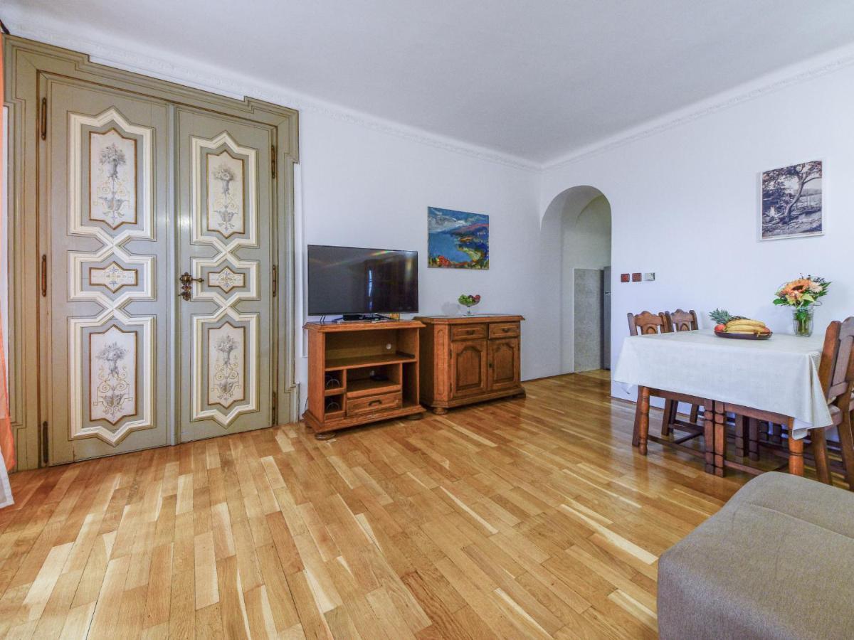 Apartment Edo-1 By Interhome لوفغان المظهر الخارجي الصورة